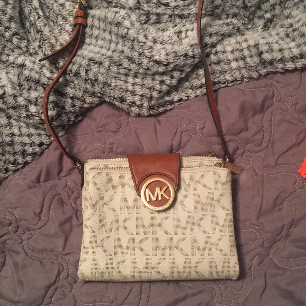 Michael Kors crossbody
